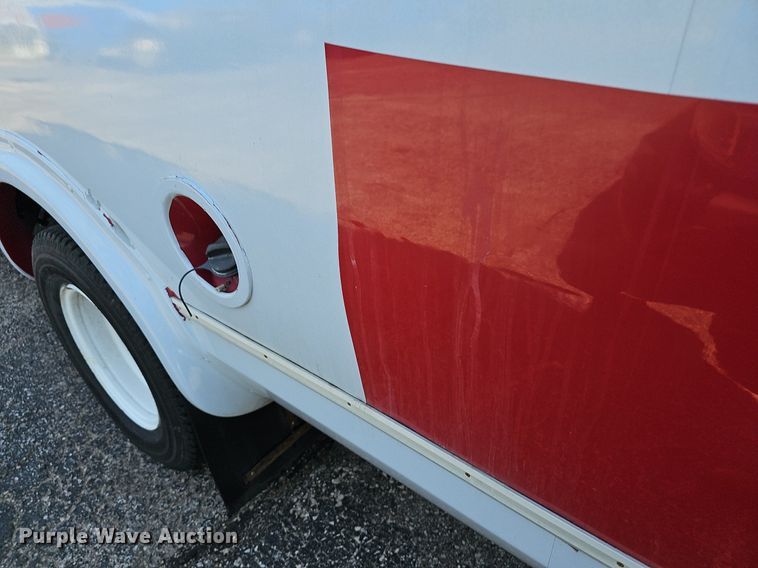 image for item DM1651 2014 Eldorado National Aerotech Ford 220 shuttle bus