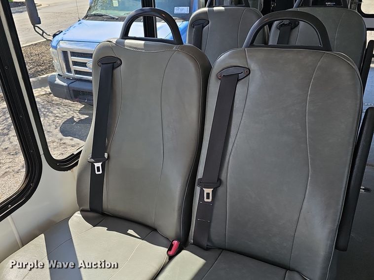 image for item DM1651 2014 Eldorado National Aerotech Ford 220 shuttle bus