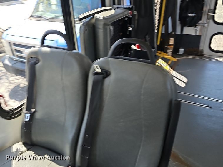 image for item DM1651 2014 Eldorado National Aerotech Ford 220 shuttle bus