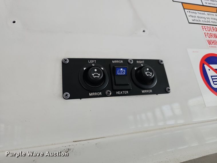 image for item DM1651 2014 Eldorado National Aerotech Ford 220 shuttle bus