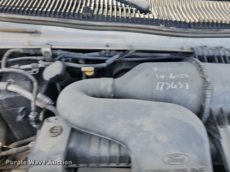 image for item DM1651 2014 Eldorado National Aerotech Ford 220 shuttle bus