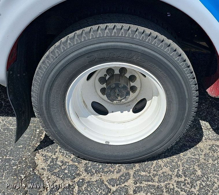 image for item DM1651 2014 Eldorado National Aerotech Ford 220 shuttle bus