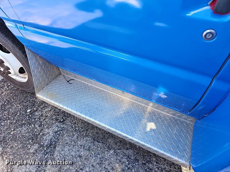 image for item DM1652 2014 Ford  E450 super duty  shuttle bus