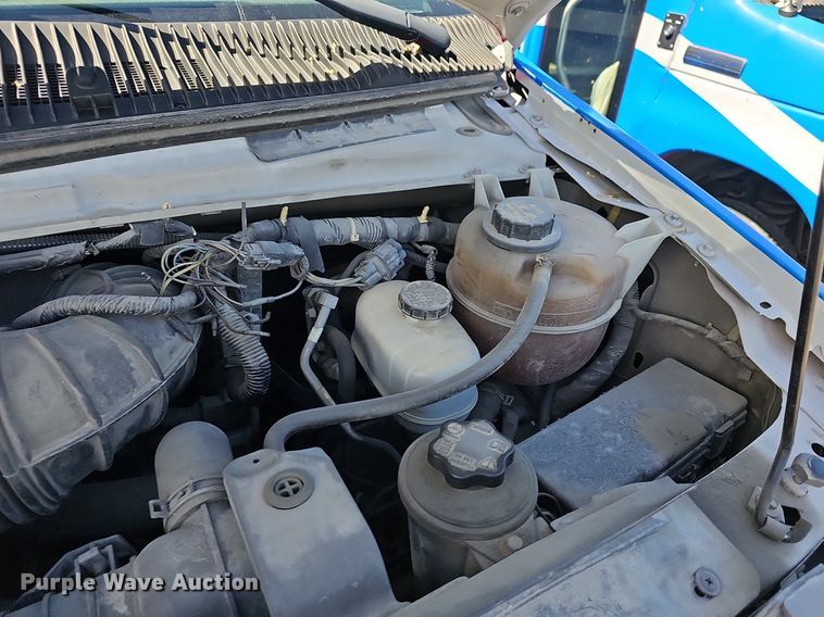 image for item DM1652 2014 Ford  E450 super duty  shuttle bus