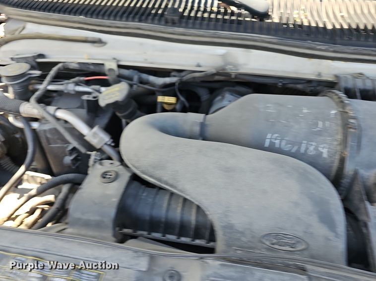 image for item DM1652 2014 Ford  E450 super duty  shuttle bus