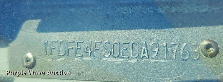 image for item DM1652 2014 Ford  E450 super duty  shuttle bus