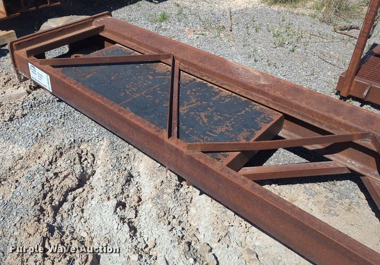 image for item DN3823 Pile driver