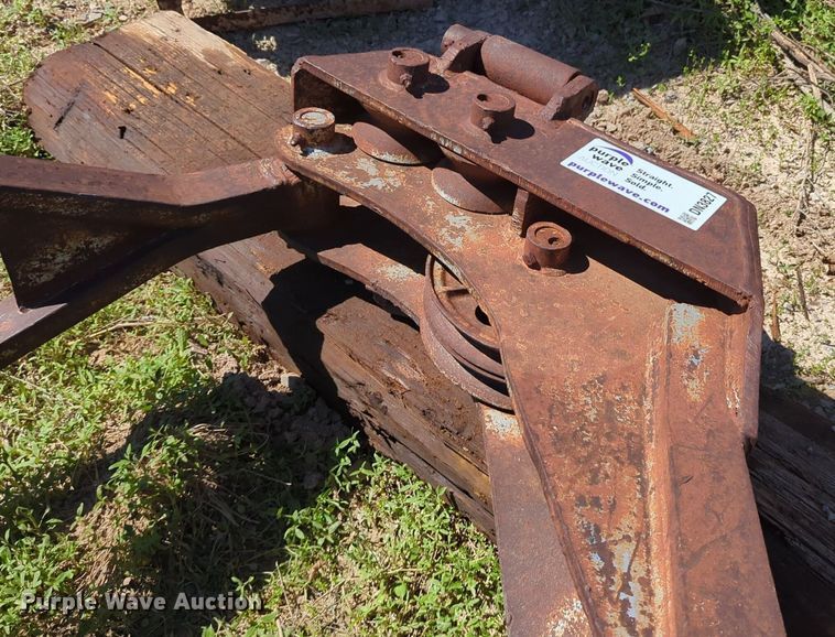 image for item DN3827 32