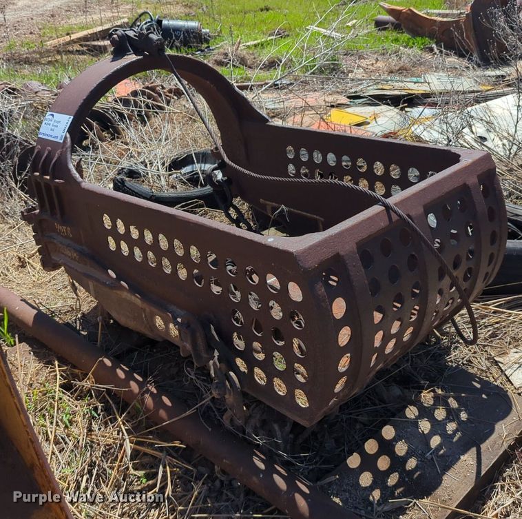 image for item DN3828 36