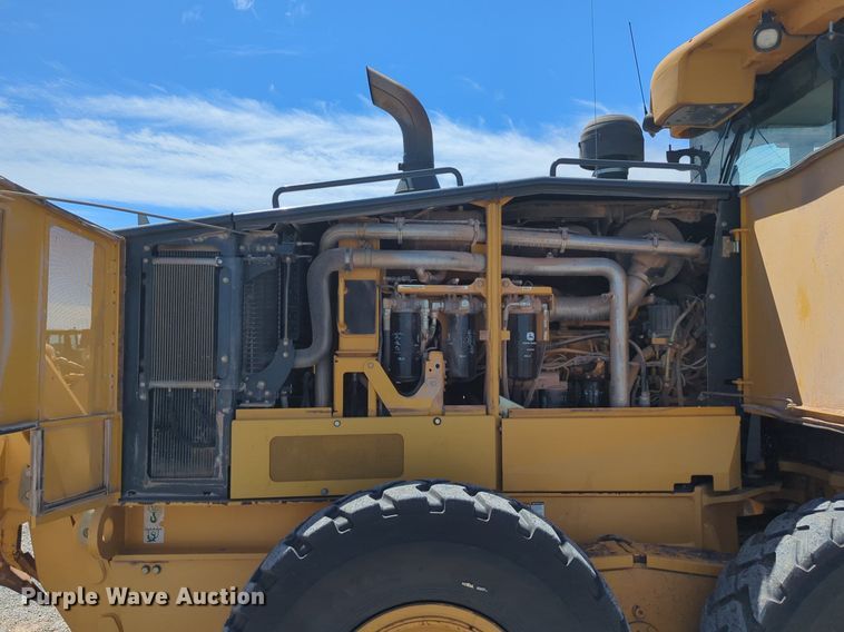 image for item DN3831 2011 John Deere 772G motor grader