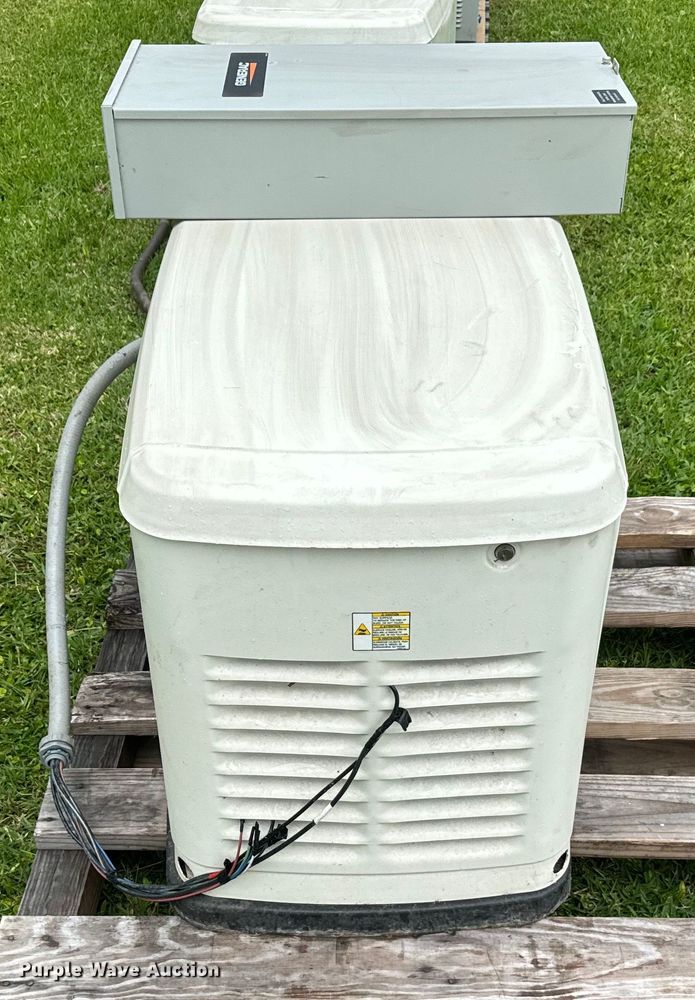 image for item DN7689 Generac 0067300 generator