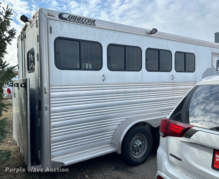 image for item DO3283 2016 Cimarron  Horse trailer livestock trailer