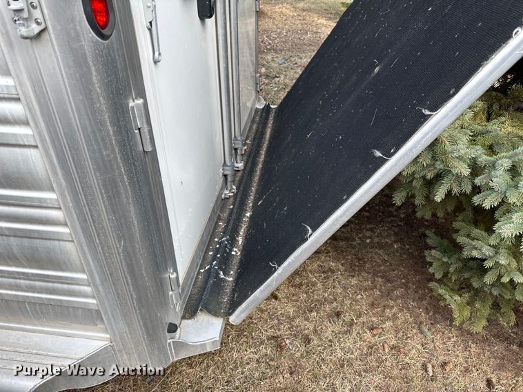 image for item DO3283 2016 Cimarron  Horse trailer livestock trailer