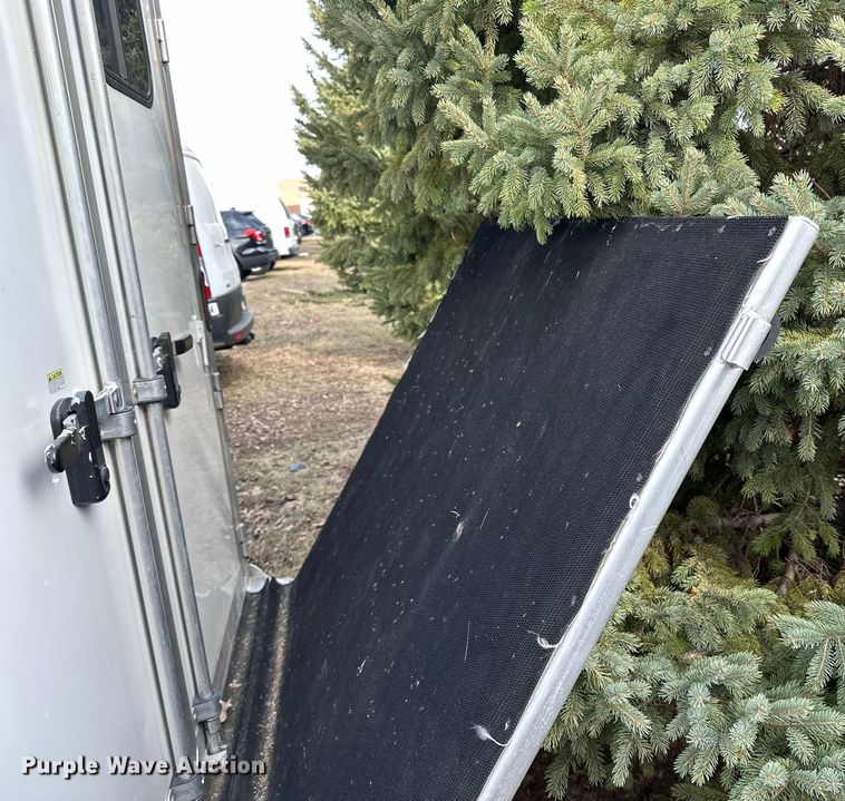 image for item DO3283 2016 Cimarron  Horse trailer livestock trailer