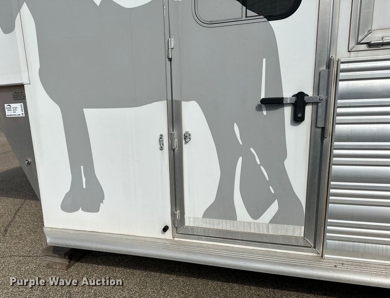 image for item DO3283 2016 Cimarron  Horse trailer livestock trailer