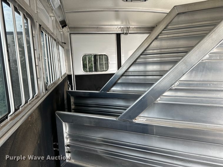 image for item DO3283 2016 Cimarron  Horse trailer livestock trailer