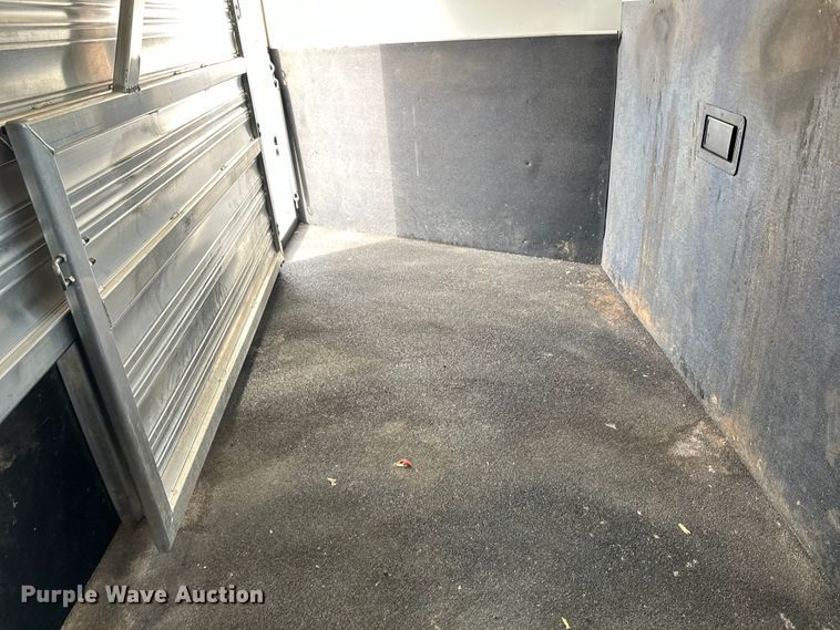 image for item DO3283 2016 Cimarron  Horse trailer livestock trailer