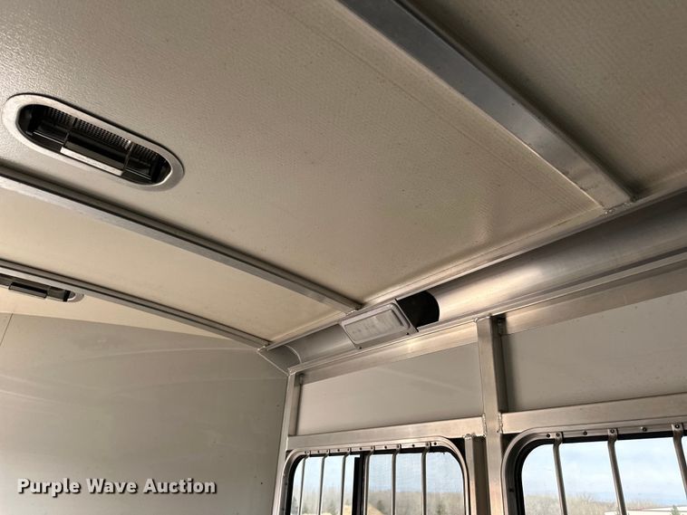 image for item DO3283 2016 Cimarron  Horse trailer livestock trailer