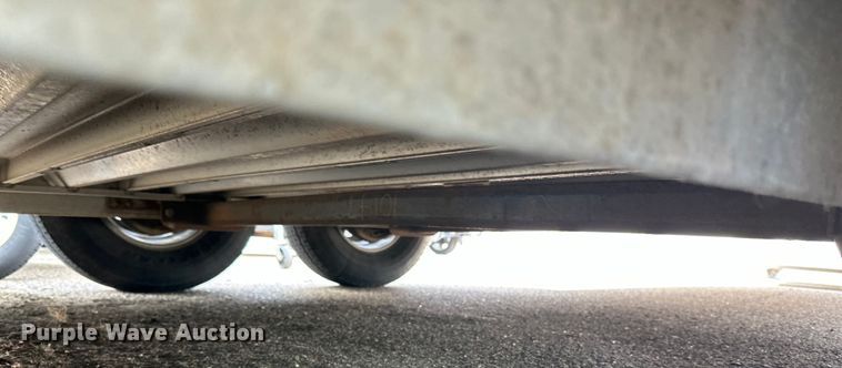 image for item DO3283 2016 Cimarron  Horse trailer livestock trailer