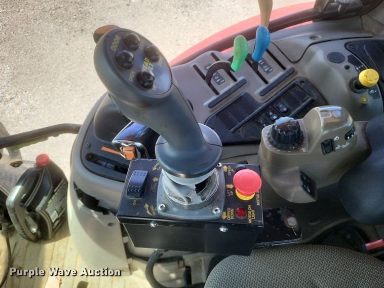 image for item DO4901 2016 Case IH Maxxum 115 MFWD tractor