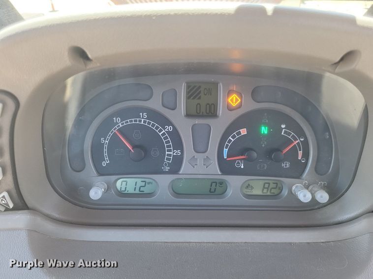 image for item DO4901 2016 Case IH Maxxum 115 MFWD tractor