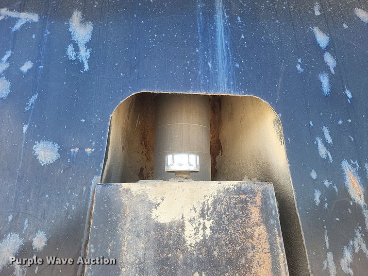 image for item DO4902 Davis dump bed