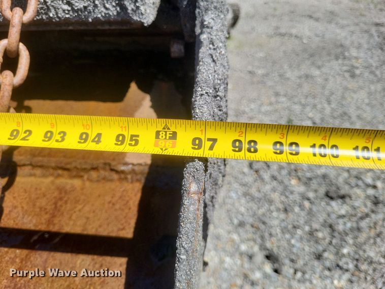 image for item DO4902 Davis dump bed