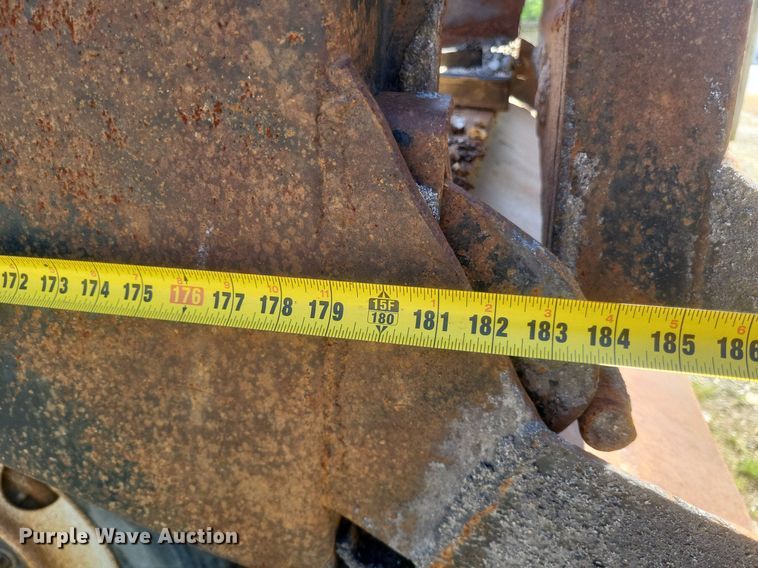 image for item DO4903 Davis dump bed