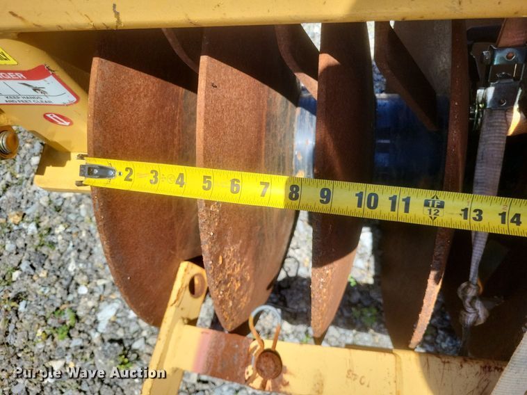 image for item DO4905 Diamond Mowers shoulder reclaimer