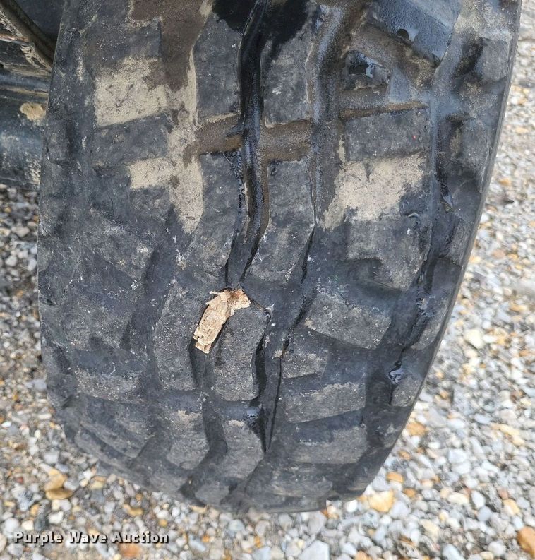 image for item DO4912 Kawasaki  Mule utility vehicle