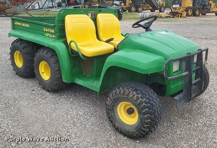 image for item DO4913 John Deere Gator utility vehicle