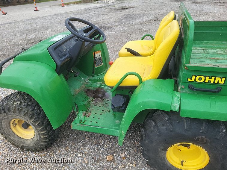image for item DO4913 John Deere Gator utility vehicle