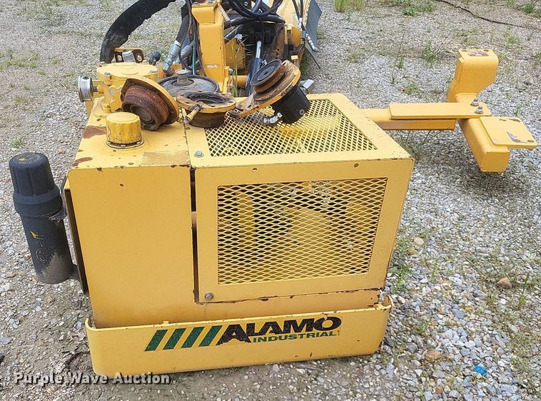 image for item DO4914 Alamo Interstater IS74R flail mower