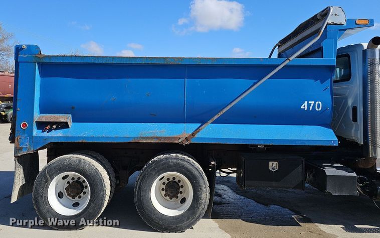 image for item DP0821 2010 International WorkStar 7600 dump truck