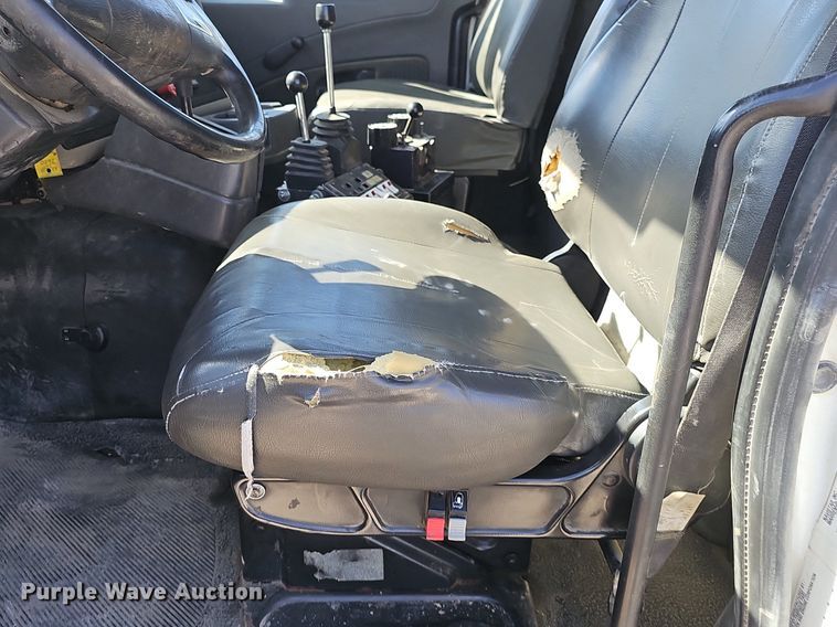 image for item DP0821 2010 International WorkStar 7600 dump truck