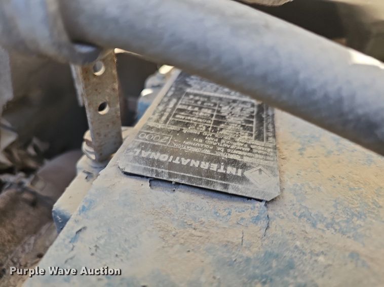 image for item DP0822 2001 International 4900 dump truck