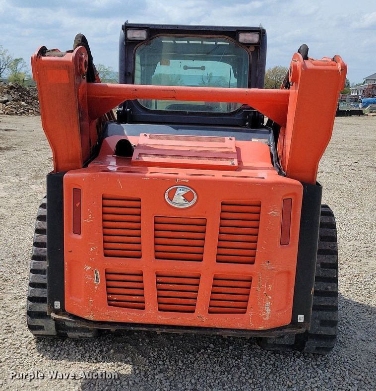 image for item DP1335 2011 Kubota SVL90 tracked skid steer loader