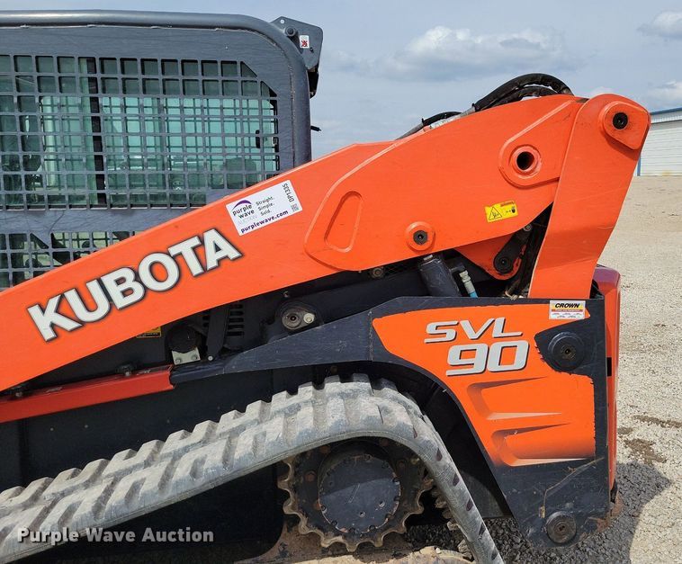 image for item DP1335 2011 Kubota SVL90 tracked skid steer loader