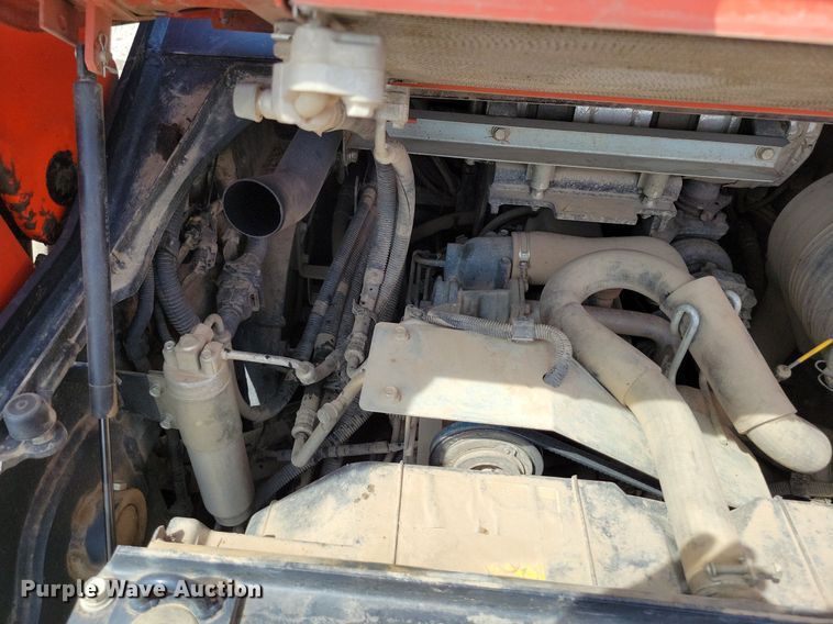 image for item DP1335 2011 Kubota SVL90 tracked skid steer loader