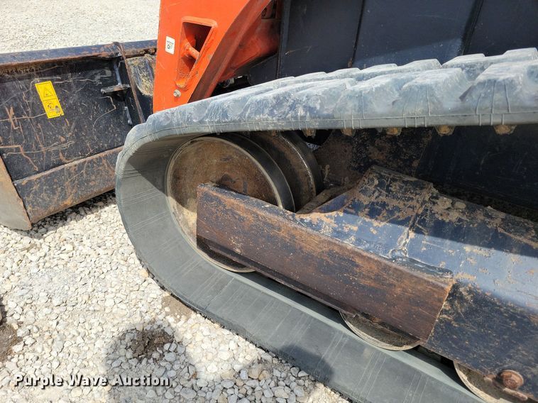 image for item DP1335 2011 Kubota SVL90 tracked skid steer loader