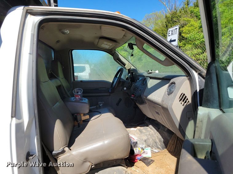 image for item DP1356 2008 Ford F450 Super Duty XL dump truck