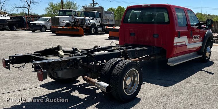 image for item DP1377 2013 Ford F550 Super Duty Crew Cab truck cab and chassis