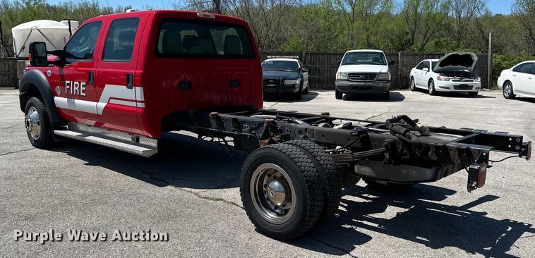 image for item DP1377 2013 Ford F550 Super Duty Crew Cab truck cab and chassis