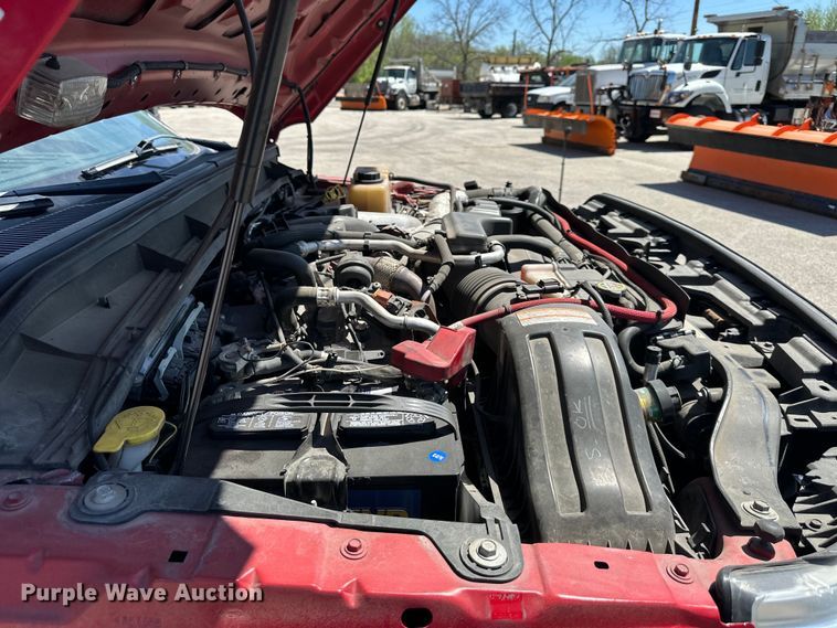 image for item DP1377 2013 Ford F550 Super Duty Crew Cab truck cab and chassis