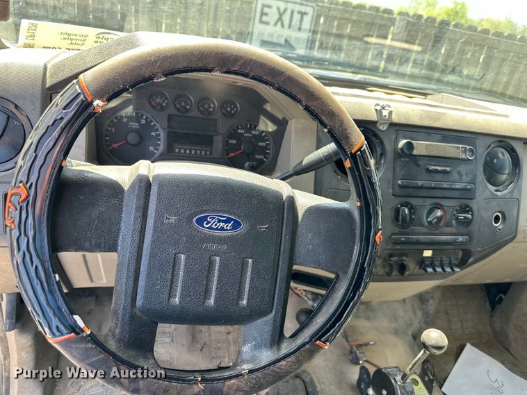 image for item DP1379 2009 Ford F450 Super Duty XL dump truck