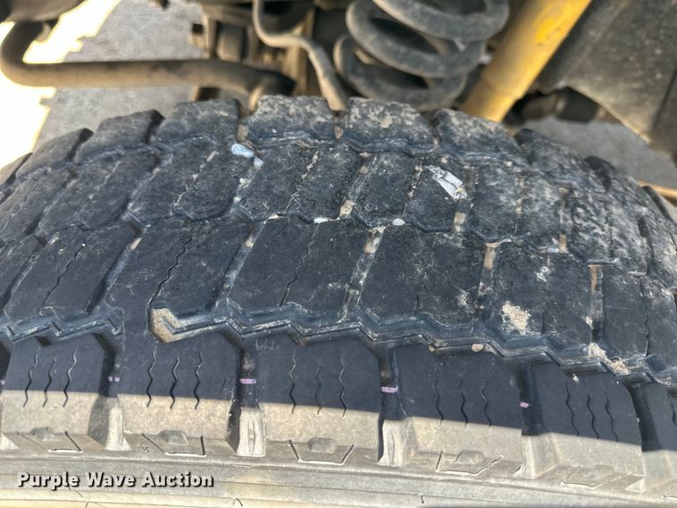 image for item DP1379 2009 Ford F450 Super Duty XL dump truck