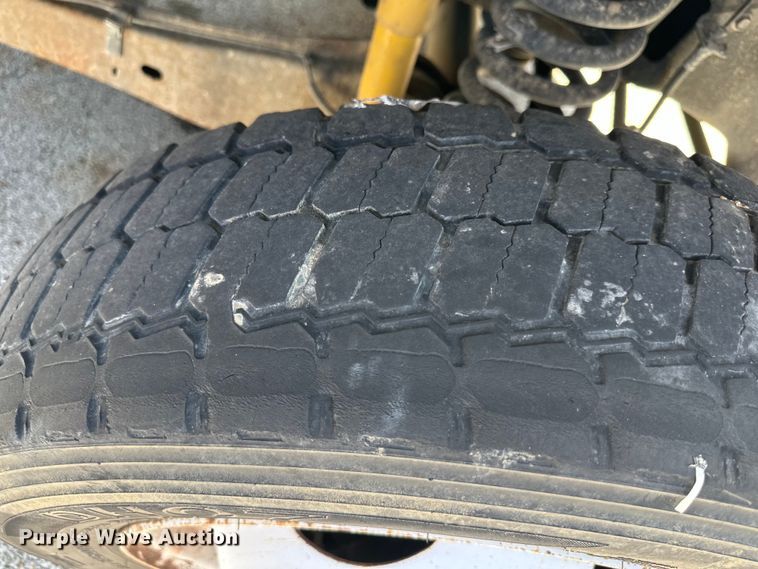 image for item DP1379 2009 Ford F450 Super Duty XL dump truck