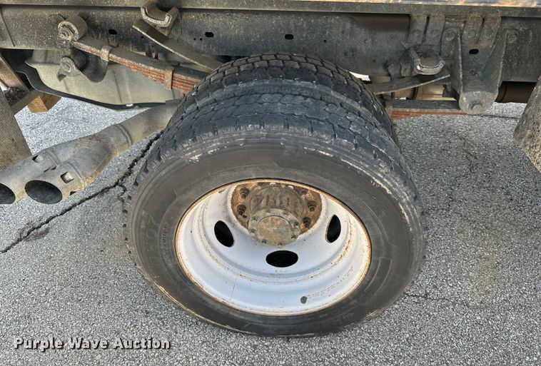 image for item DP1379 2009 Ford F450 Super Duty XL dump truck