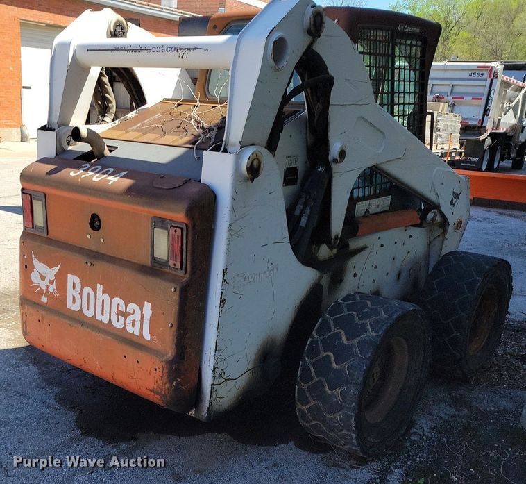 image for item DP1382 2008 Bobcat S250 skid steer loader
