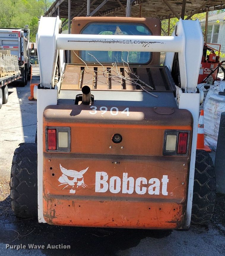 image for item DP1382 2008 Bobcat S250 skid steer loader